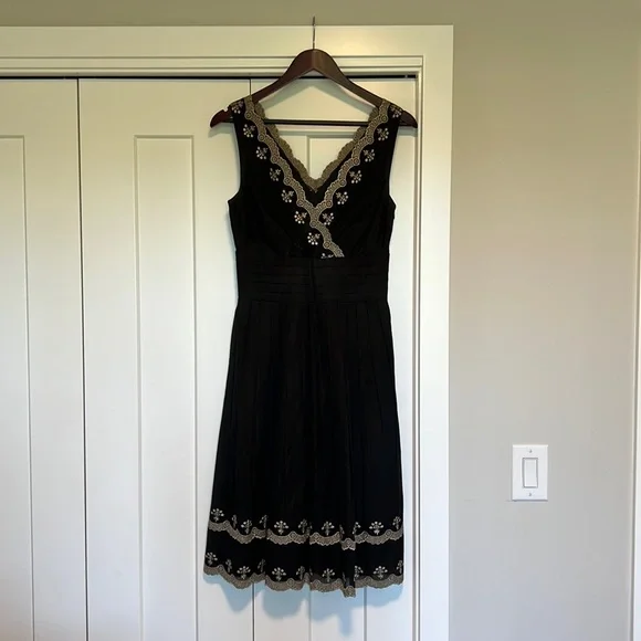 green emerald velvet dress Ann Taylor Black Square Neck Midi Dress main image 1